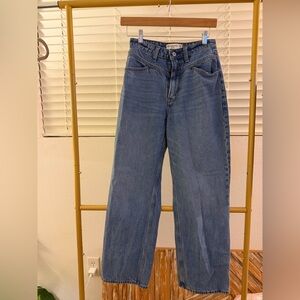 Abercrombie & Fitch Loose High Rise Jeans